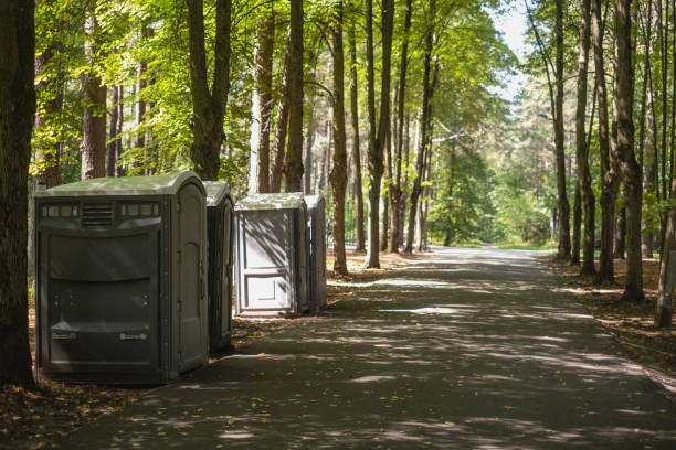 Porta potty delivery and setup in Black Mountain, NC